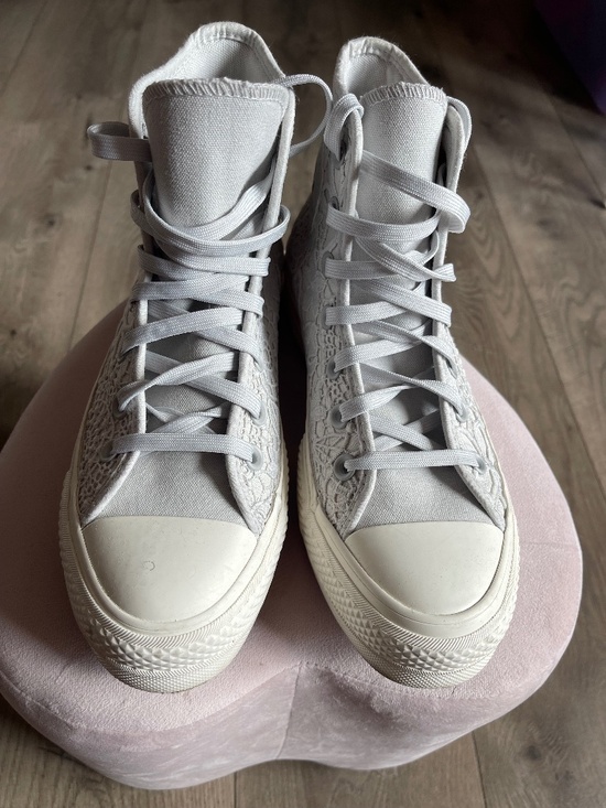 Converse Shoes - Gray Hightop Platform Converse - Final Markdown